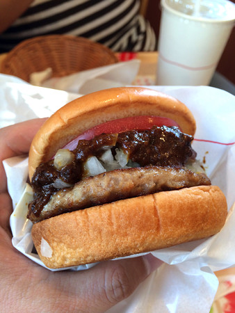 モスチーズカレーバーガー