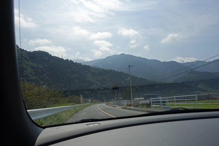 これから超える四国山脈
