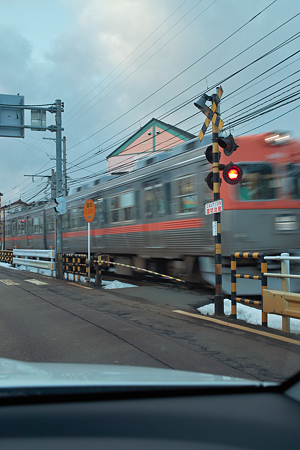 Railroad_crossing02122012dp2