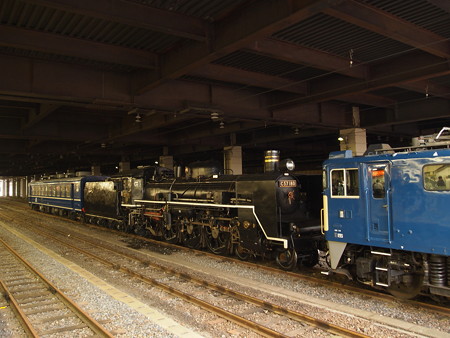 C57 大宮駅02
