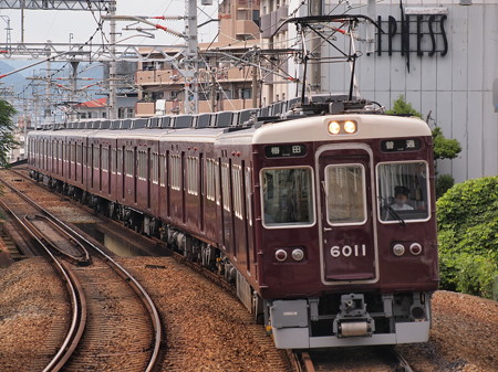 阪急6000系普通 阪急宝塚線石橋駅02