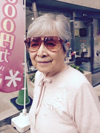 美容院でカット