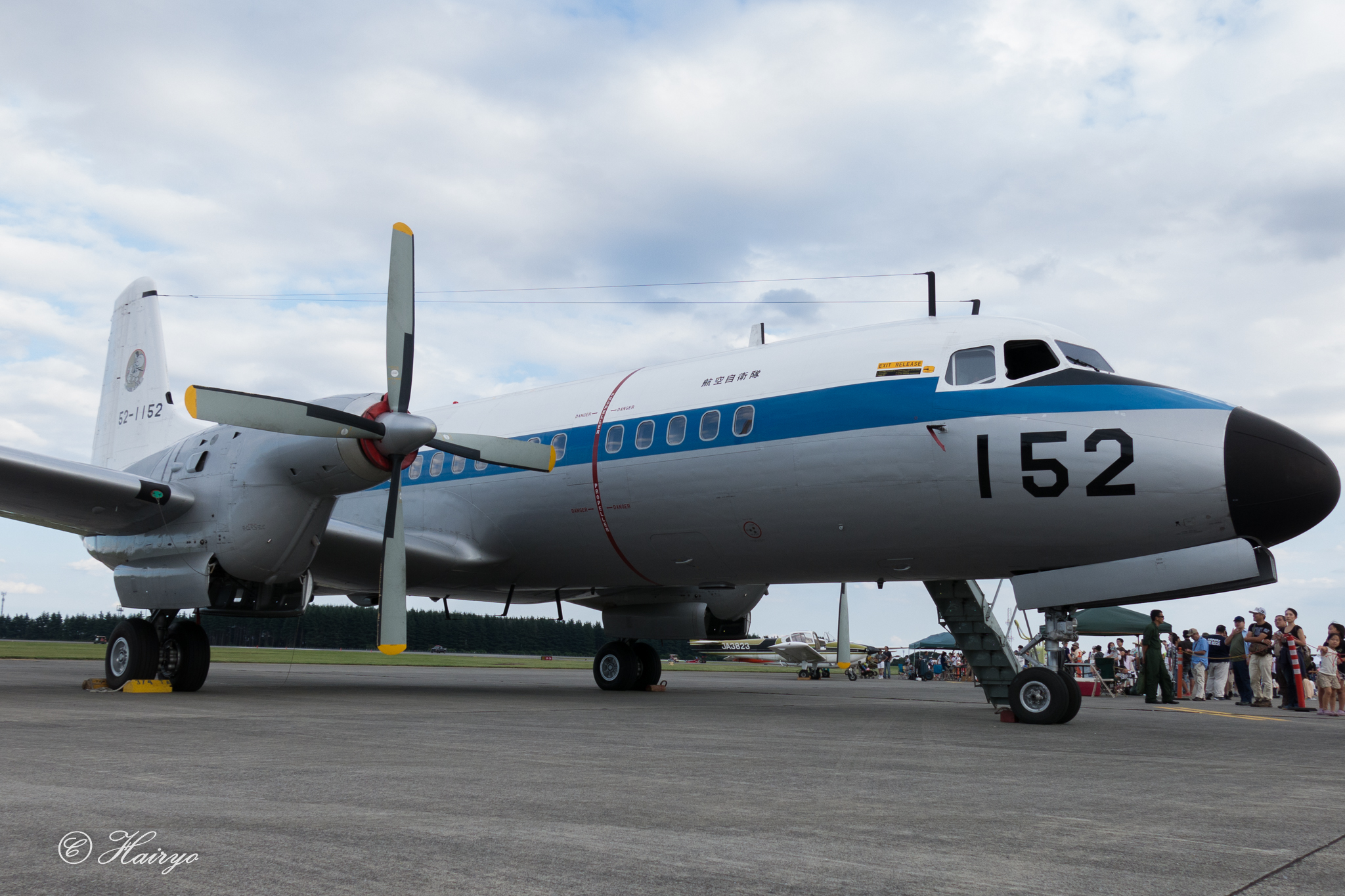 9. YS-11