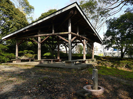 池田公園の東屋