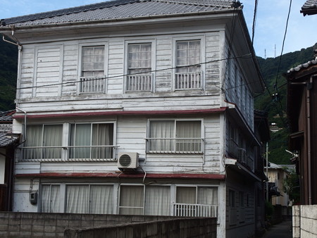 P9215318
