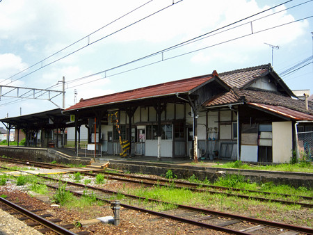 日野駅