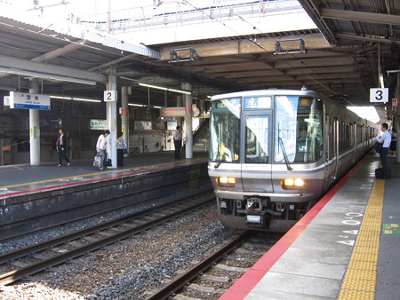 JR茨木駅