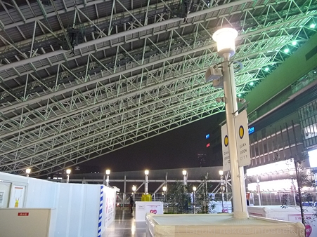 120305-大阪駅 (6)