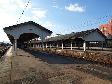 亀山駅6