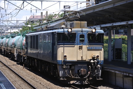 西立川駅にて