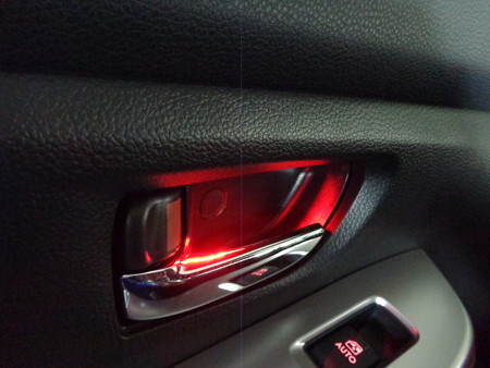 ＷＲＸ　ＳＴＩ　ＶＡＢ　ドアノブＬＥＤ　赤