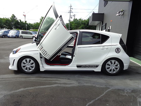 トヨタＡＱＵＡデモカー納車