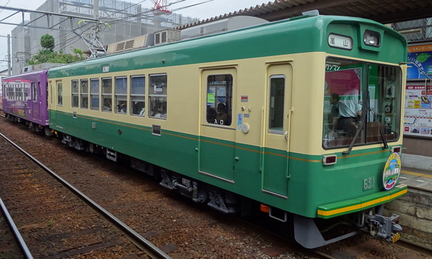 嵐電(京福電鉄嵐山線)ﾓﾎﾞ631型｢江ノ電号｣+ﾓﾎﾞ611型