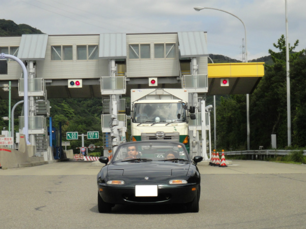 鳴門北ICを降りる